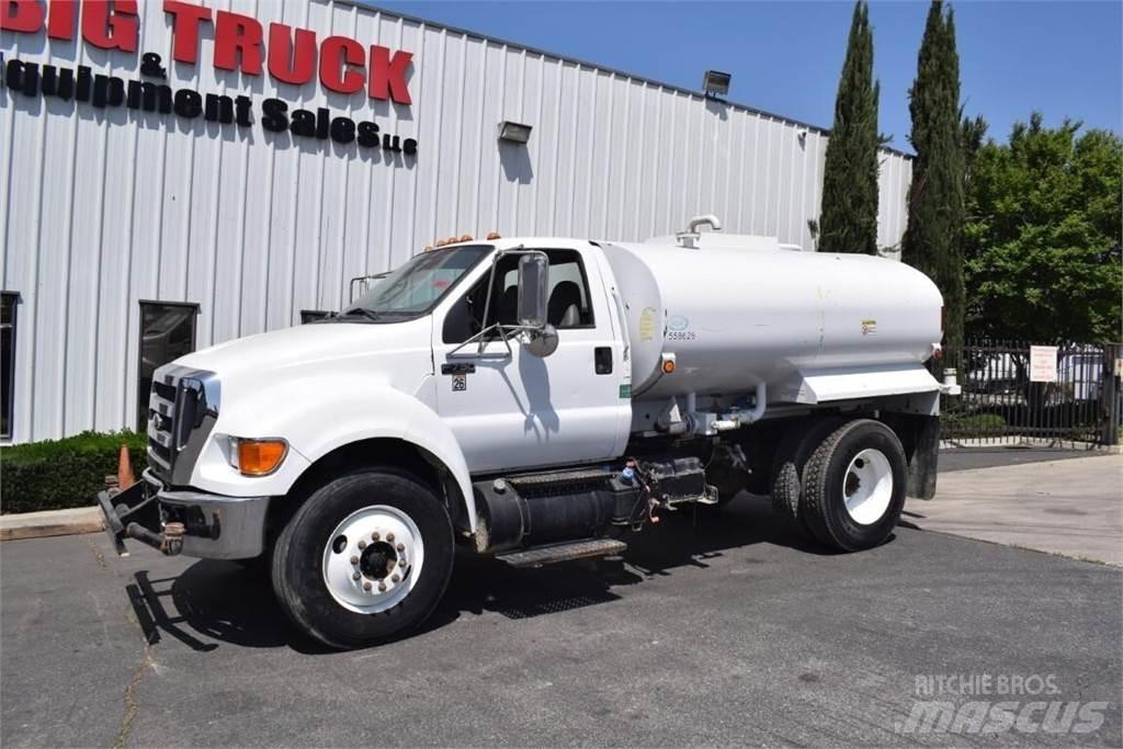 Ford F750 Βυτιοφόρα φορτηγά