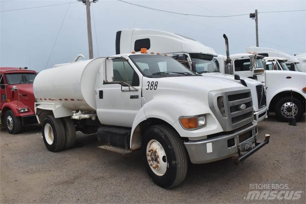 Ford F750 Βυτιοφόρα φορτηγά