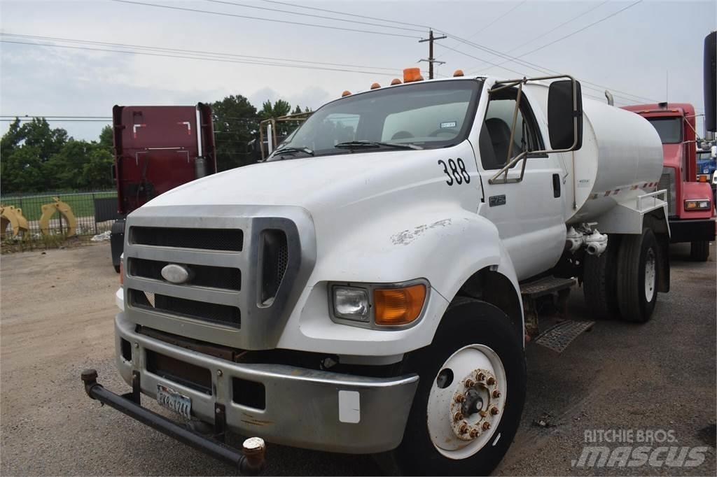 Ford F750 Βυτιοφόρα φορτηγά