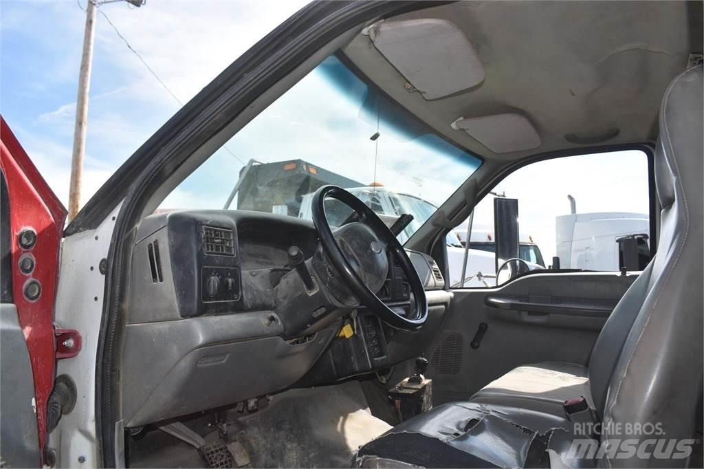 Ford F750 Φορτηγά Ανατροπή