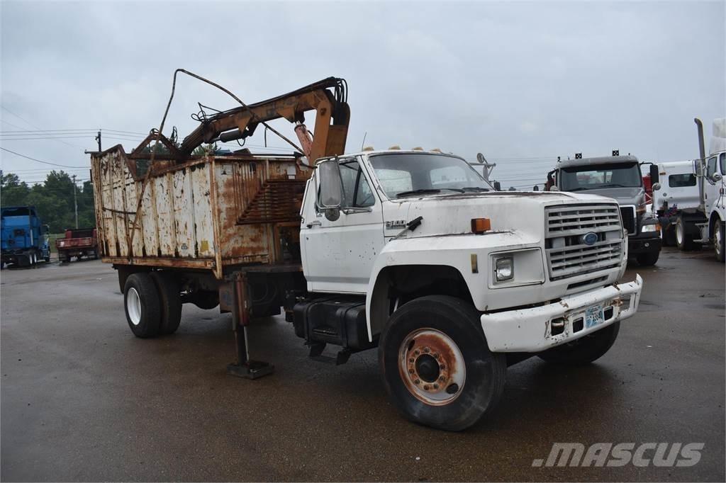 Ford F800 Φορτηγά με Γερανό