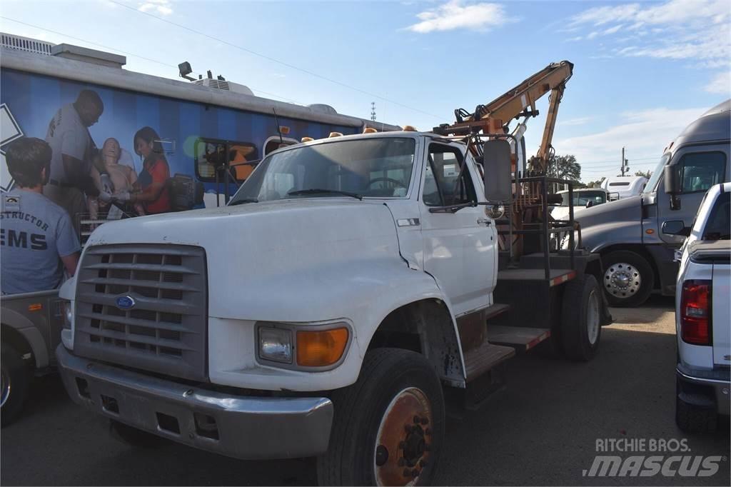 Ford F800 Φορτηγά με Γερανό