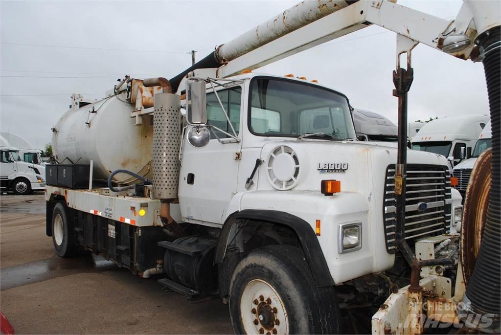 Ford L8000 Βυτιοφόρα φορτηγά