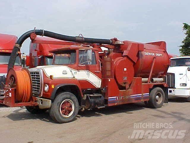 Ford L8000 Βυτιοφόρα φορτηγά
