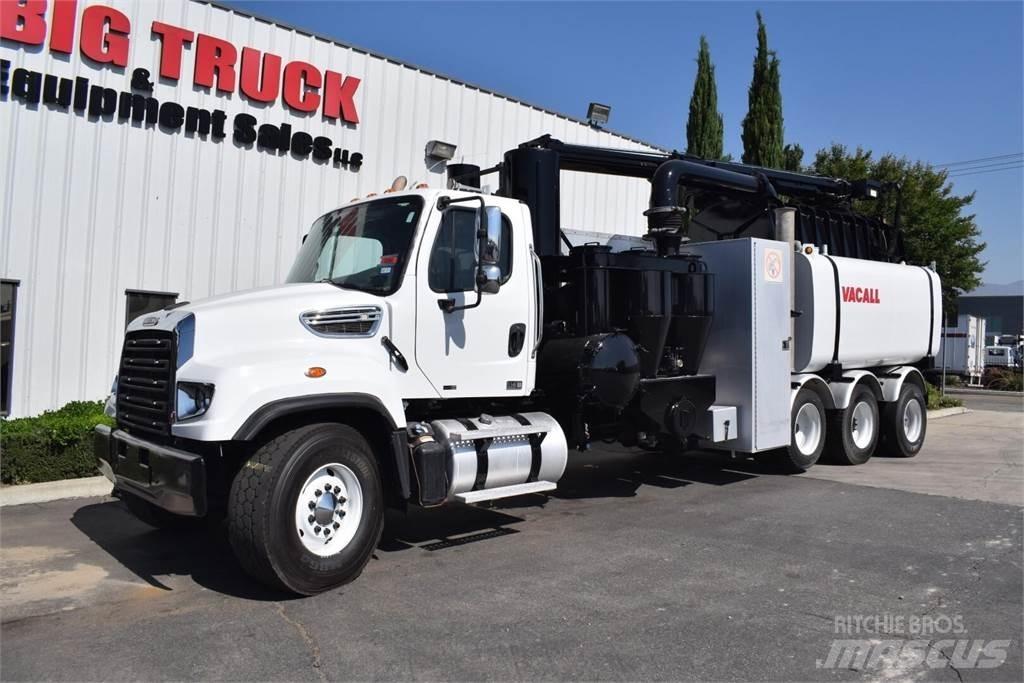 Freightliner 114SD Βυτιοφόρα φορτηγά