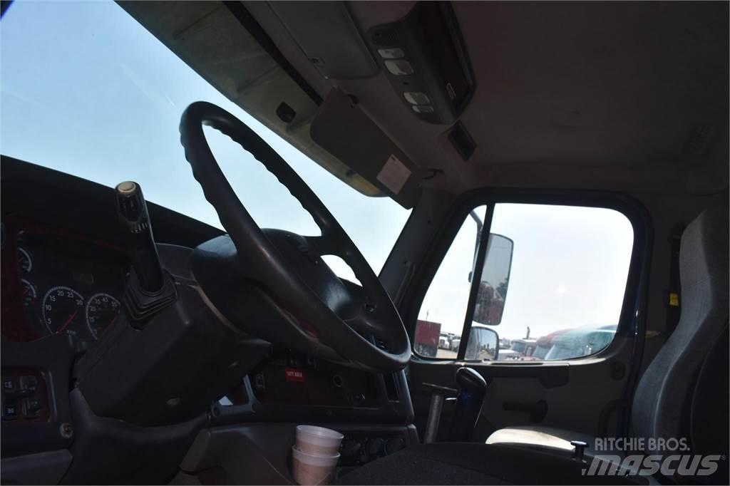 Freightliner 114SD Φορτηγά Ανατροπή