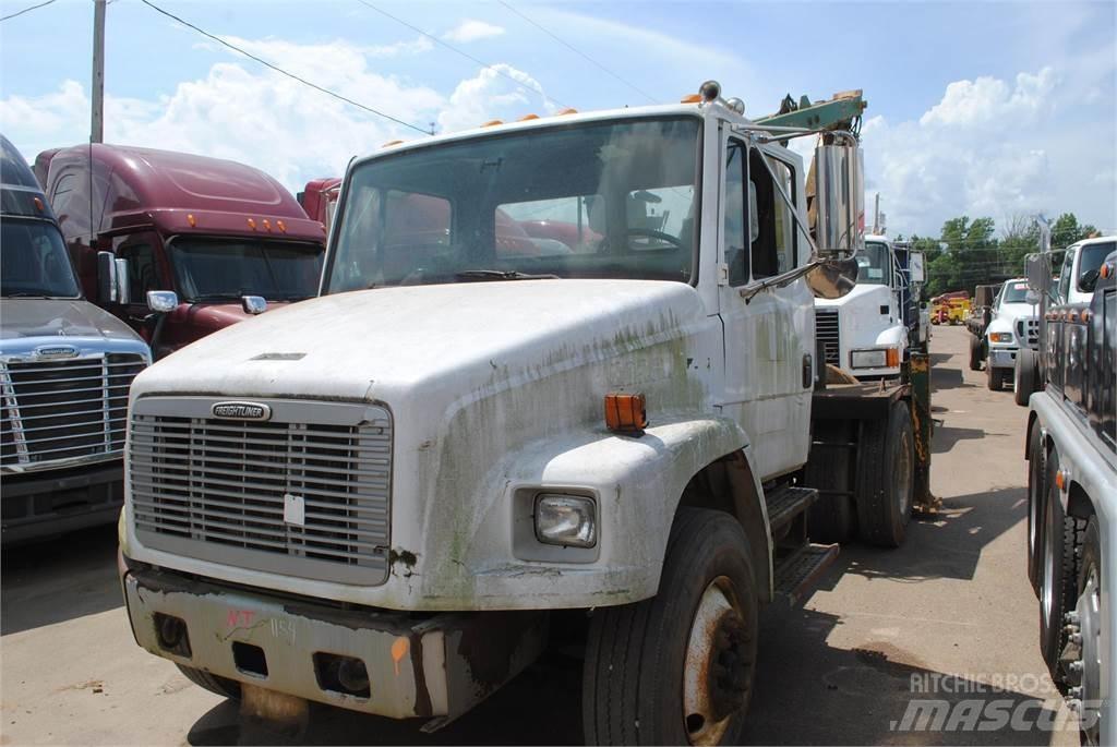 Freightliner FL70 Φορτηγά με Γερανό