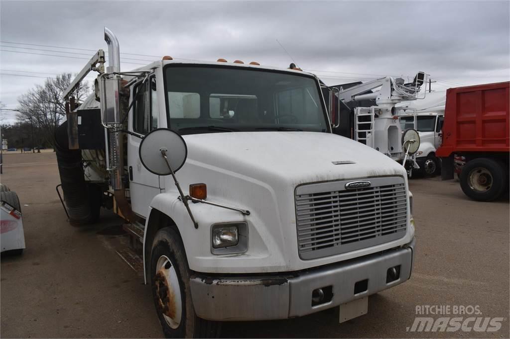 Freightliner FL70 Βυτιοφόρα φορτηγά