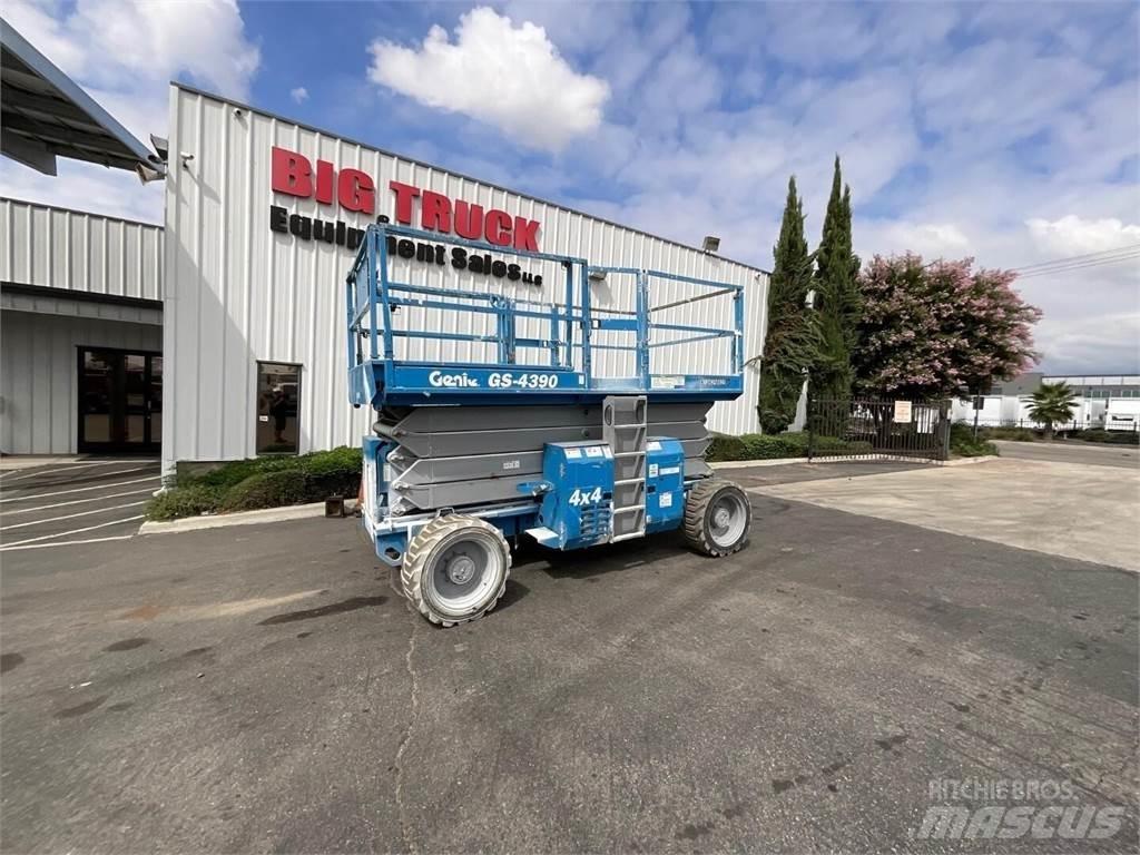 Genie GS4390RT Ανυψωτήρες ψαλιδωτής άρθρωσης