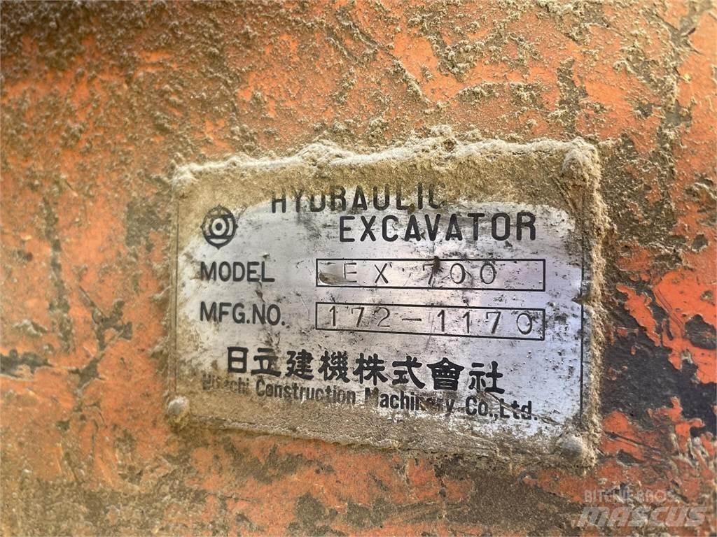 Hitachi EX700 Εκσκαφείς με ερπύστριες