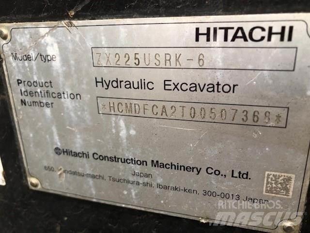 Hitachi ZX225USRK-6 Εκσκαφείς με ερπύστριες