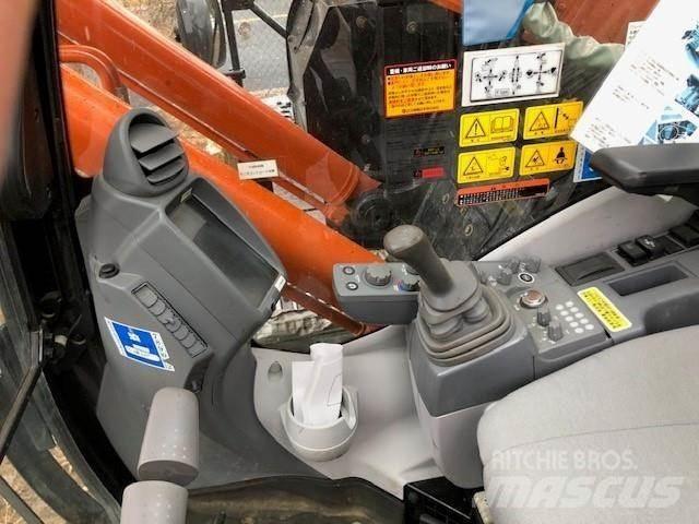 Hitachi ZX225USRK-6 Εκσκαφείς με ερπύστριες