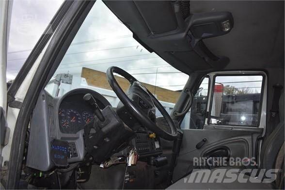 IMT 3820 Φορτηγά με Γερανό