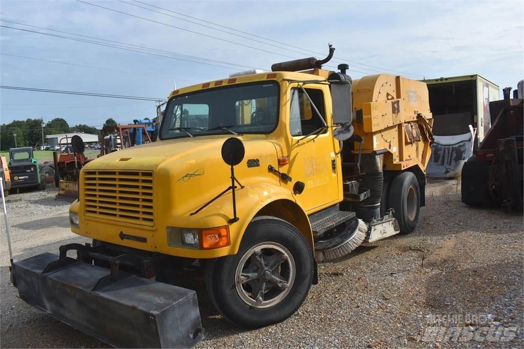 International 4700 Φορτηγά σκούπες