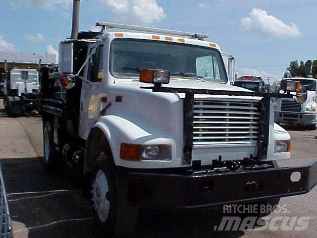 International 4900 Φορτηγά Ανατροπή