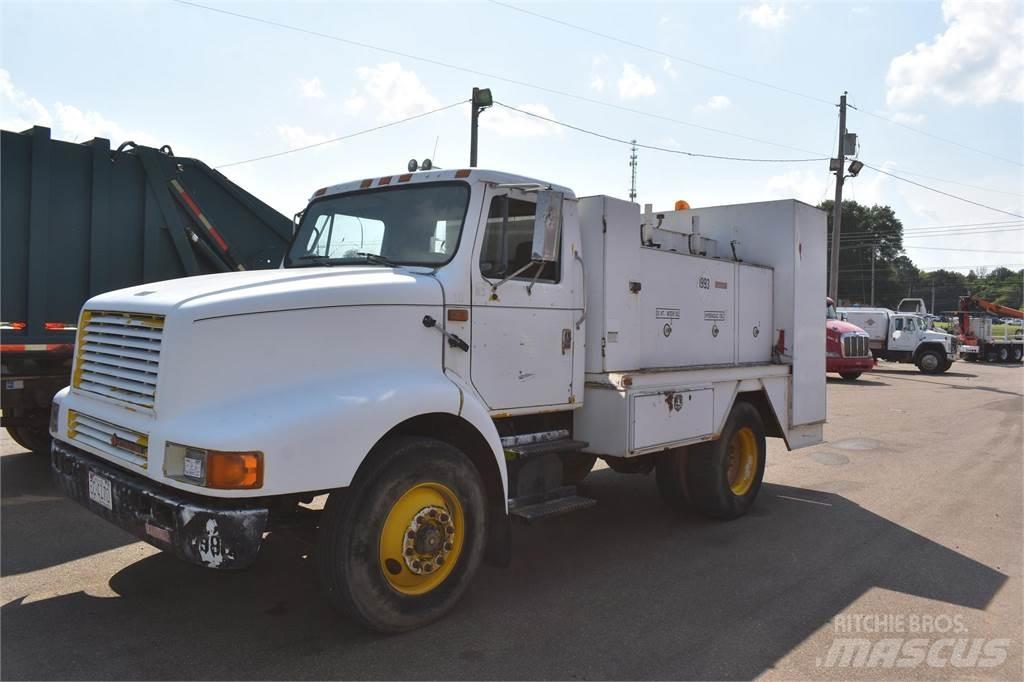 International 8200 Βυτιοφόρα φορτηγά