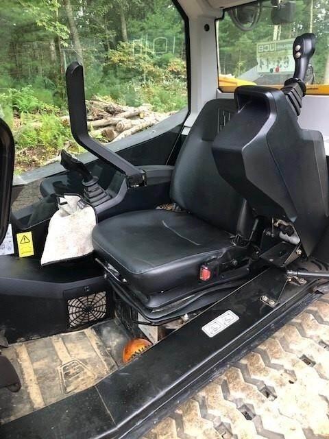 JCB 300T Φορτωτάκια