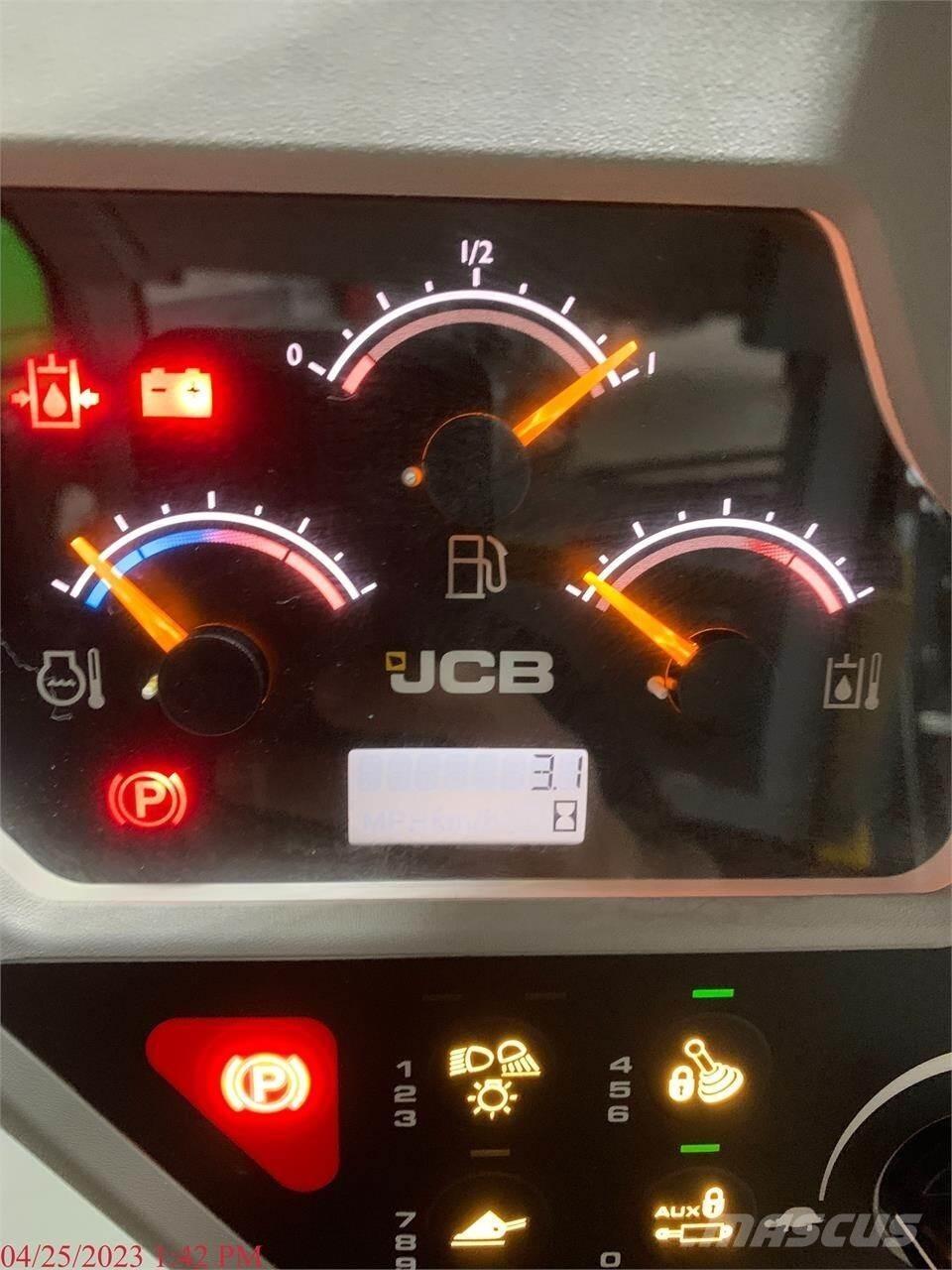 JCB 3TS-8W Φορτωτάκια