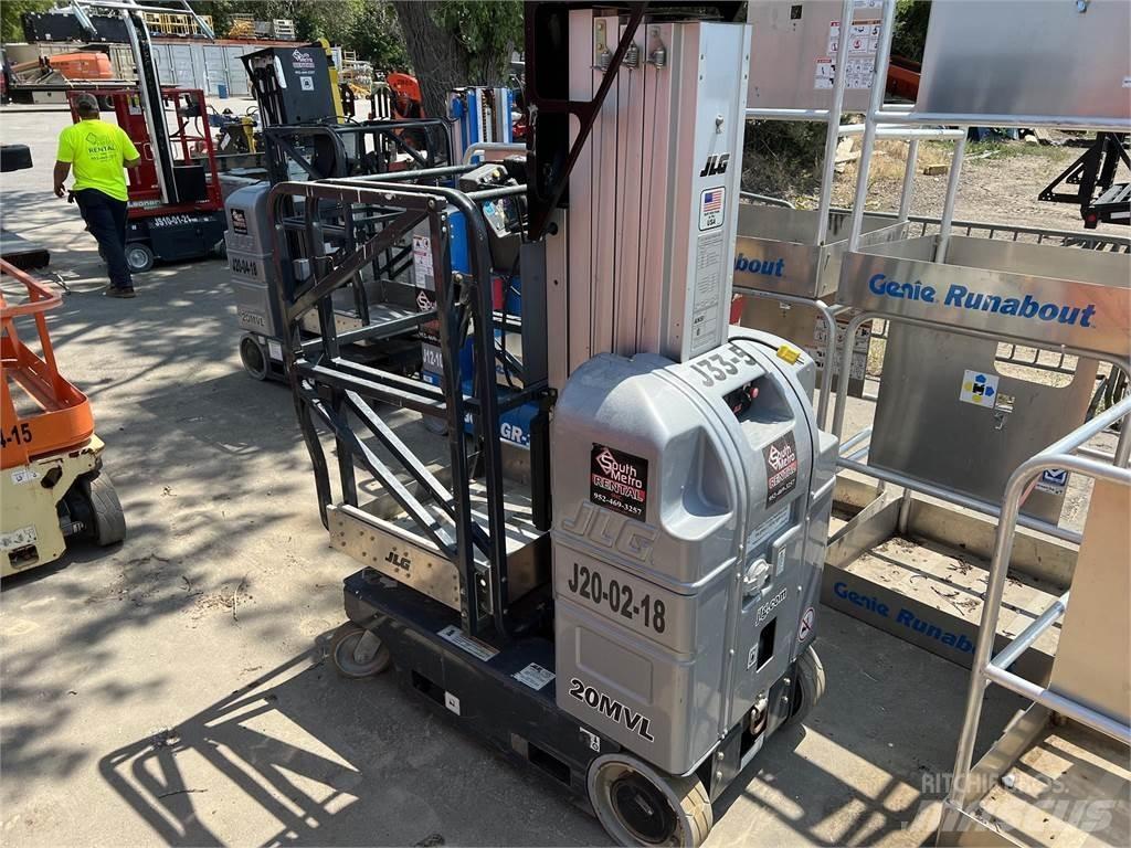 JLG 20MVL Ανυψωτήρες με κατακόρυφους πυλώνες
