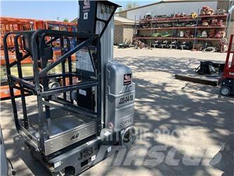 JLG 20MVL Ανυψωτήρες με κατακόρυφους πυλώνες