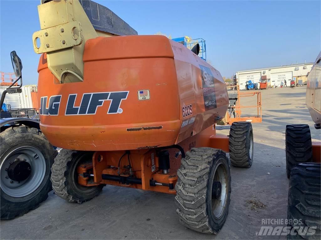 JLG 600S Ανυψωτήρες με τηλεσκοπικό βραχίονα