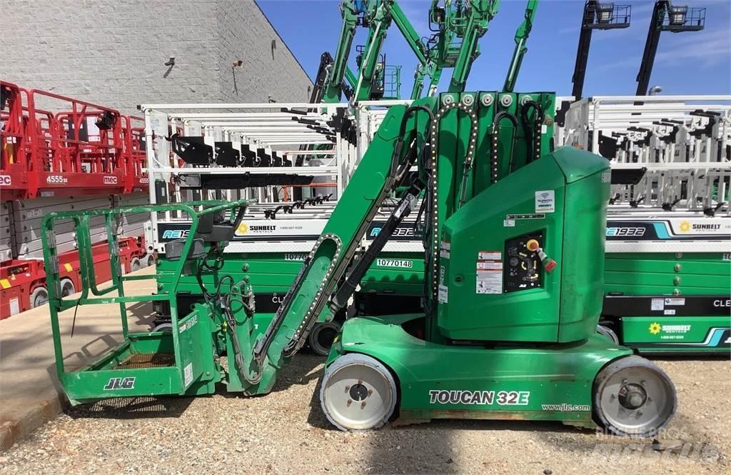 JLG TOUCAN 32E Ανυψωτήρες με κατακόρυφους πυλώνες