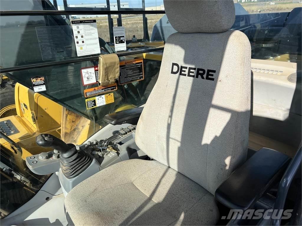 John Deere 210G LC Εκσκαφείς με ερπύστριες