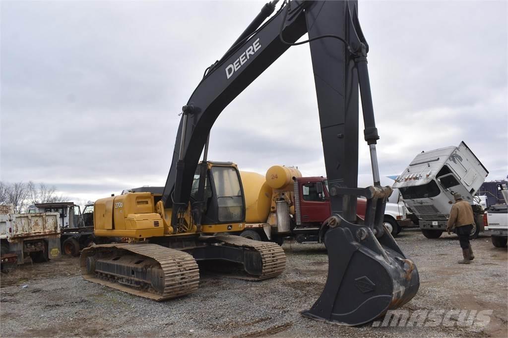 John Deere 270D LC Εκσκαφείς με ερπύστριες