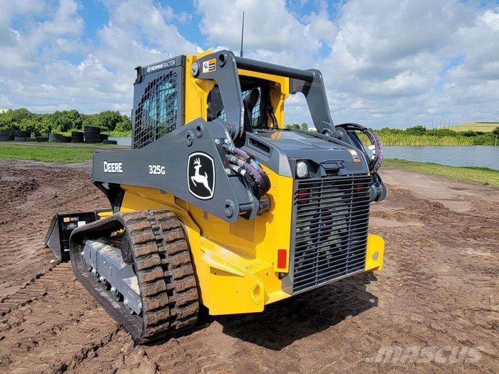 John Deere 325G Φορτωτάκια