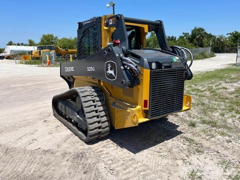 John Deere 325G Φορτωτάκια
