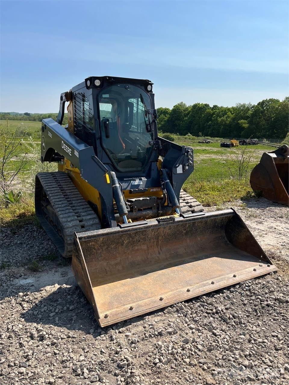 John Deere 333G Φορτωτάκια