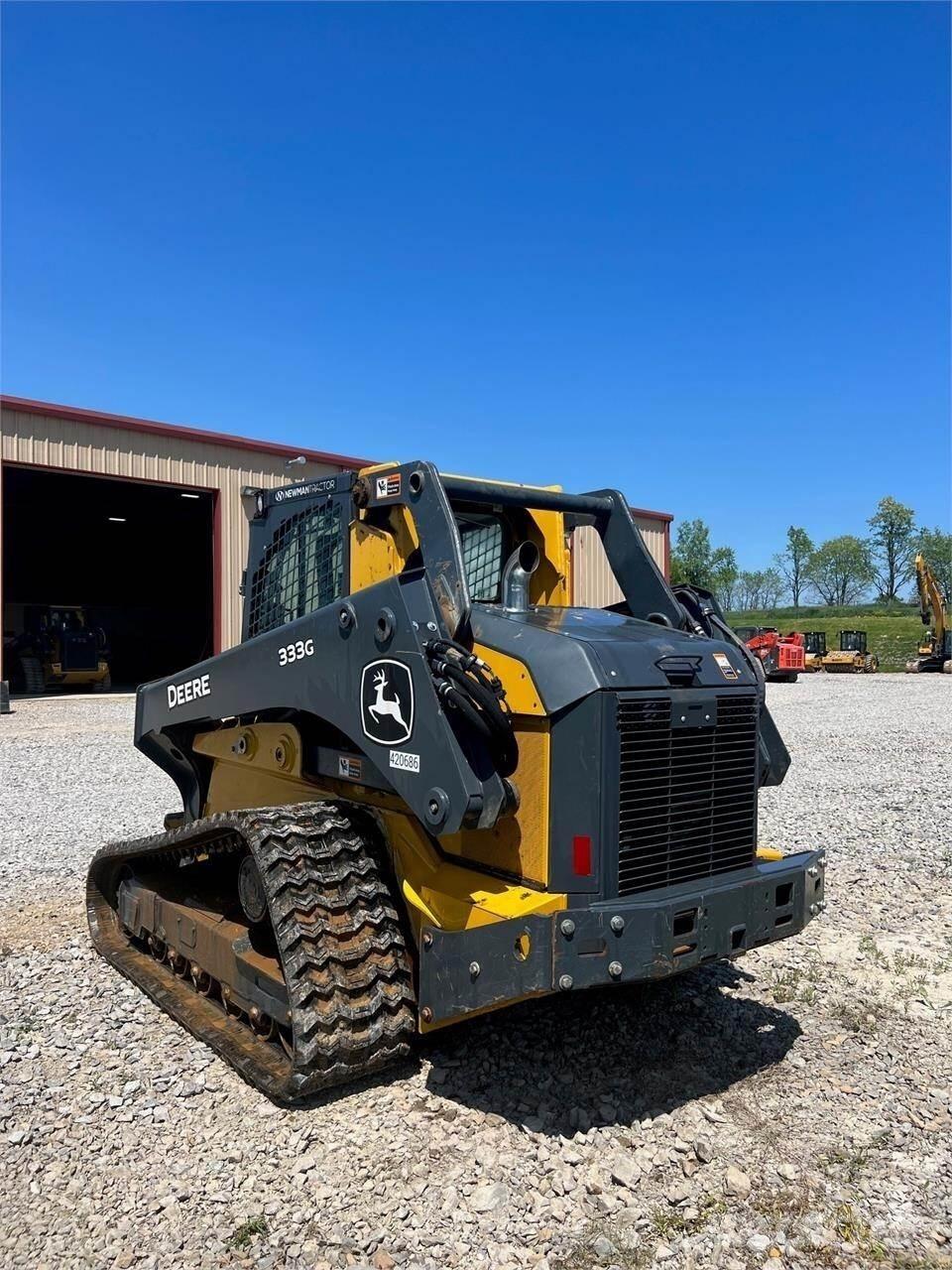 John Deere 333G Φορτωτάκια