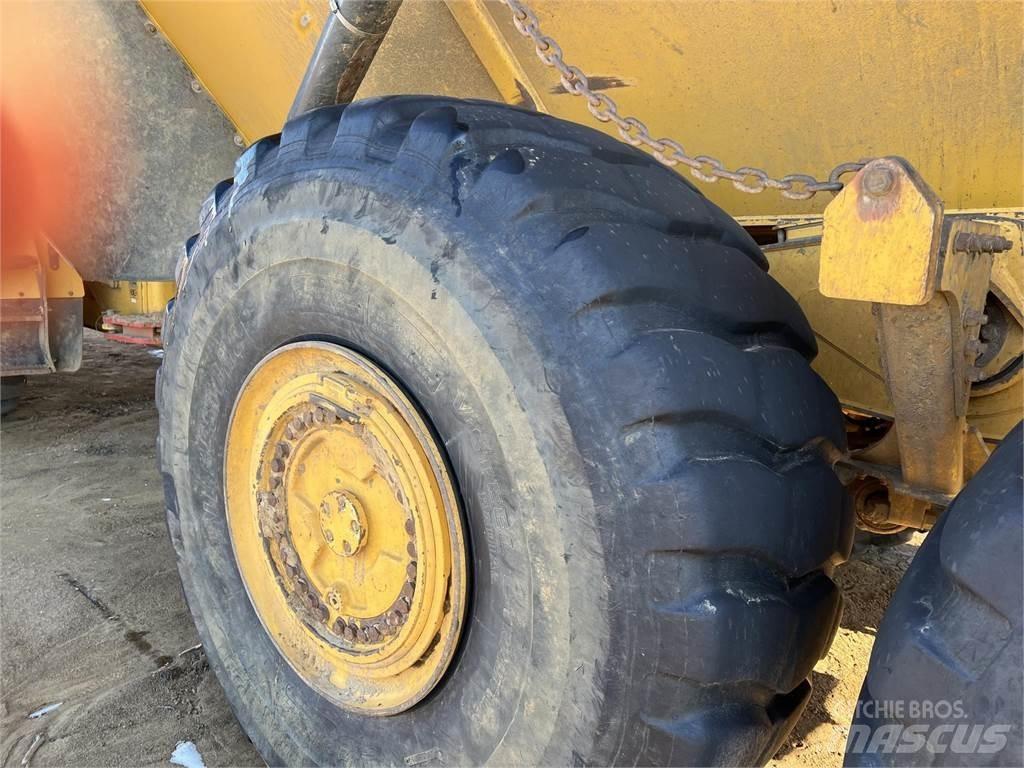 John Deere 460E Σπαστό Dump Truck ADT