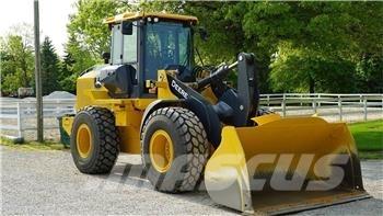 John Deere 524P Φορτωτές με λάστιχα (Τροχοφόροι)