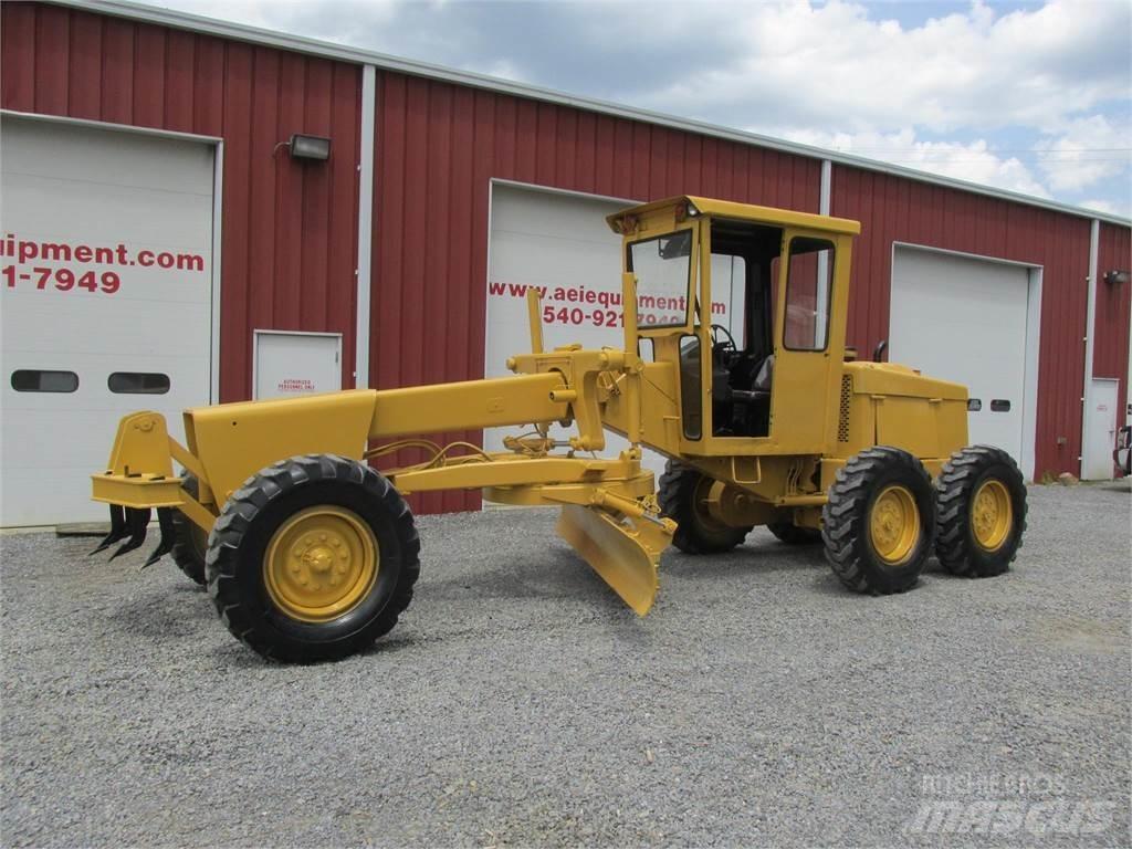 John Deere 570 Γκρέιντερς