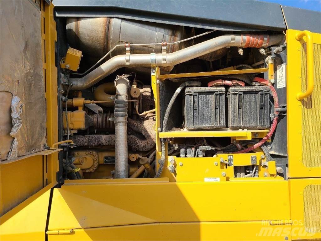 John Deere 672G Γκρέιντερς