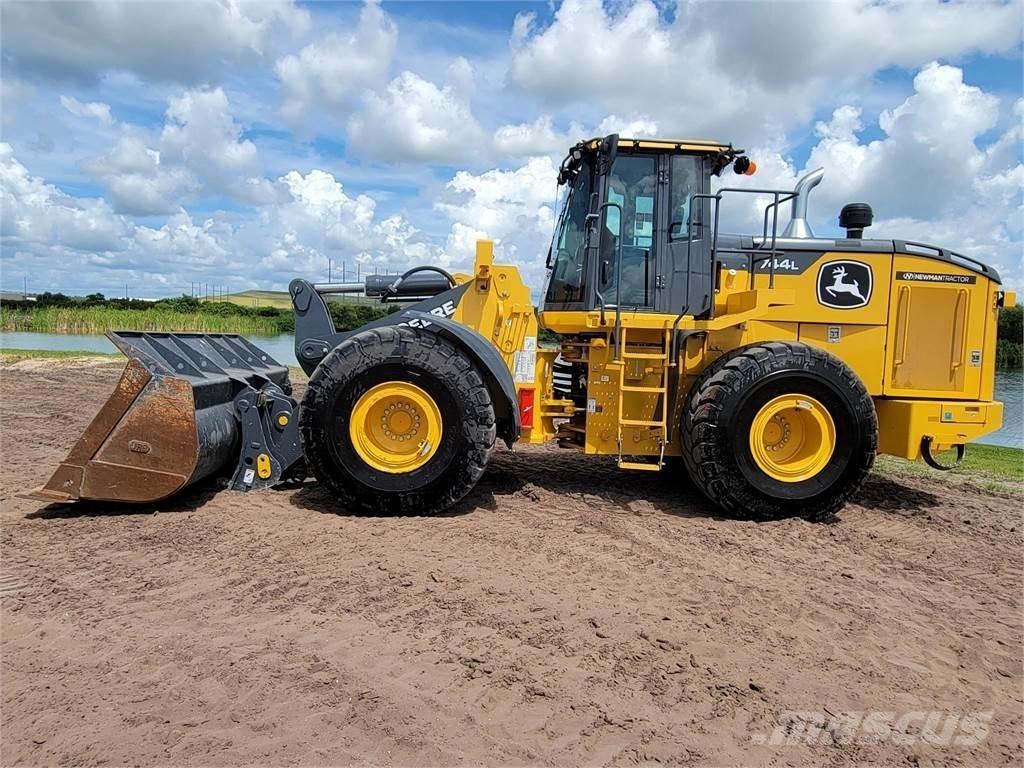 John Deere 744L Φορτωτές με λάστιχα (Τροχοφόροι)
