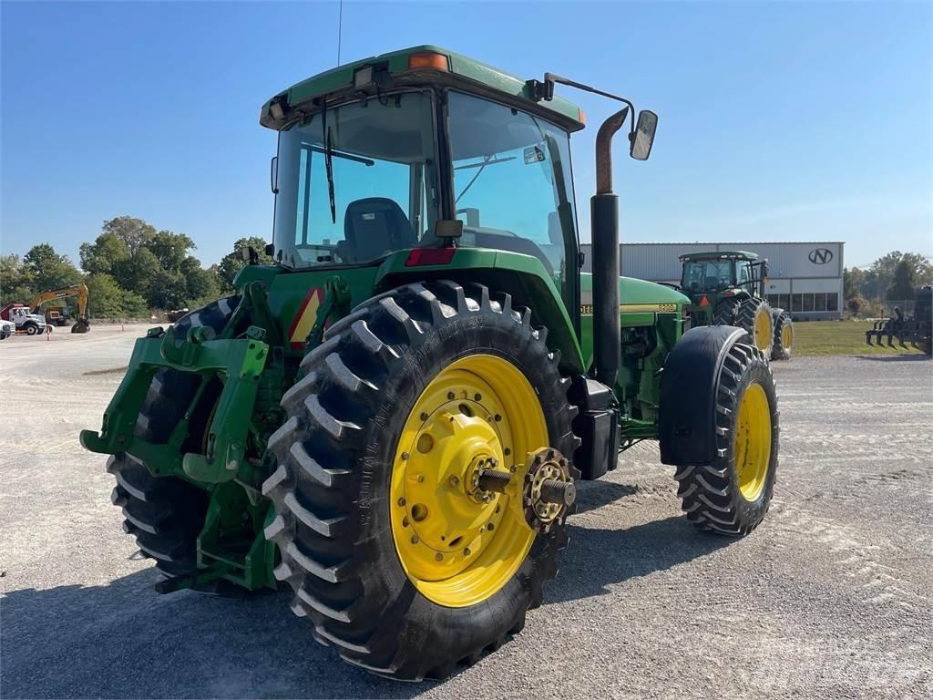John Deere 8200 Τρακτέρ