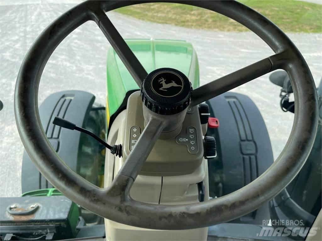 John Deere 8245R Τρακτέρ