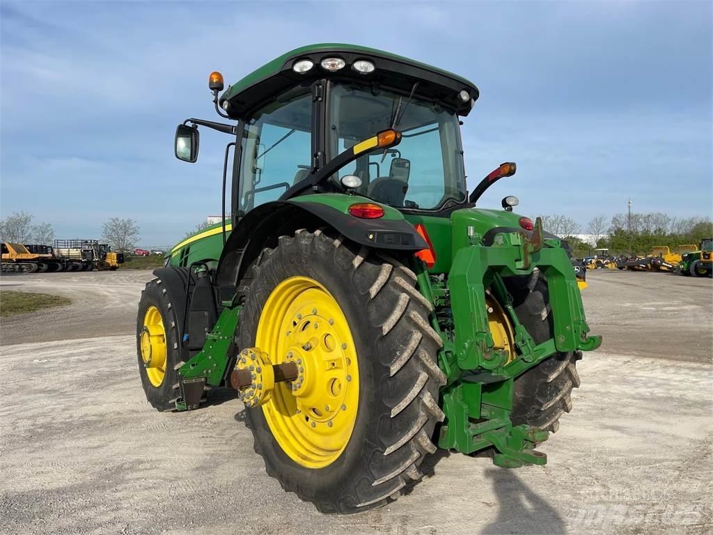 John Deere 8320R Τρακτέρ