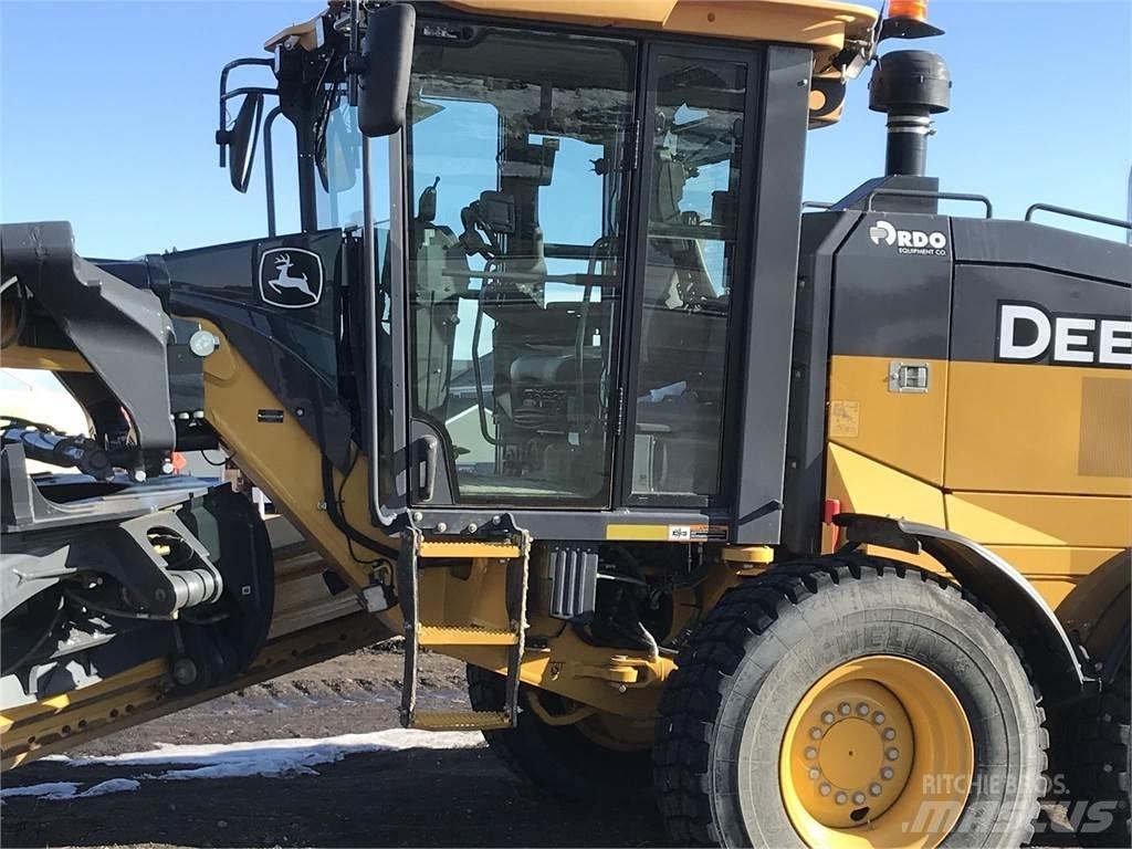 John Deere 872G Γκρέιντερς