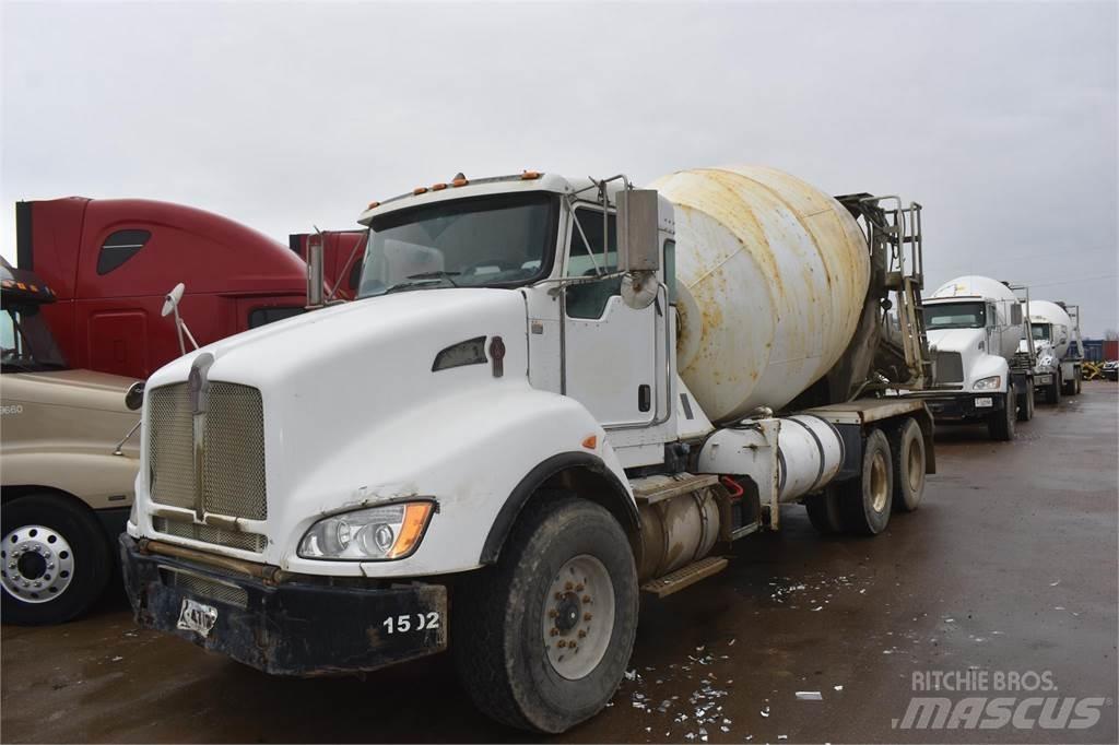 Kenworth T440 Φορτηγά-Μπετονιέρες