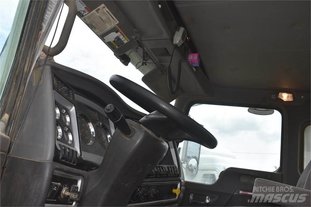 Kenworth T440 Φορτηγά-Μπετονιέρες