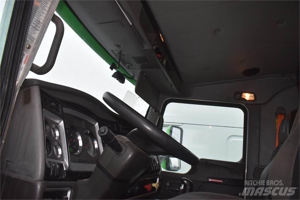 Kenworth T660 Φορτηγά Ανατροπή