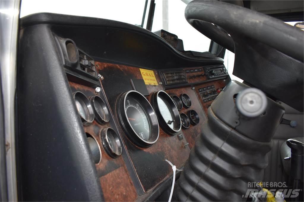 Kenworth T800 Φορτηγά Ανατροπή