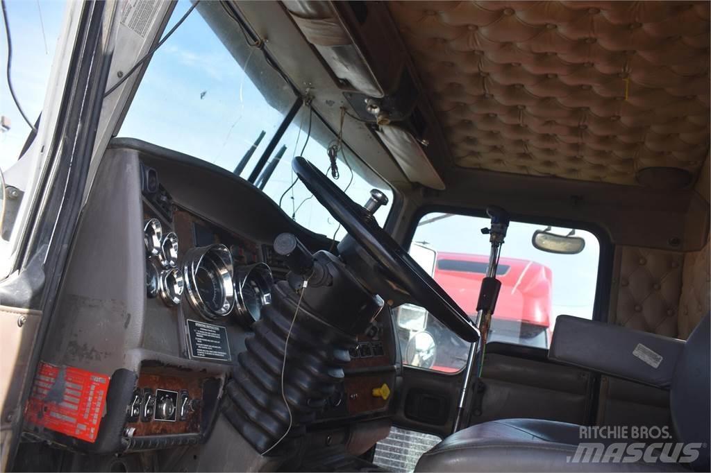 Kenworth T800 Φορτηγά Ανατροπή