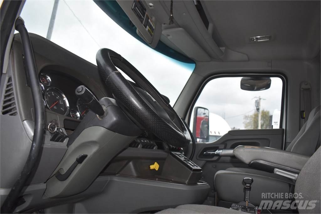 Kenworth T880 Φορτηγά Ανατροπή