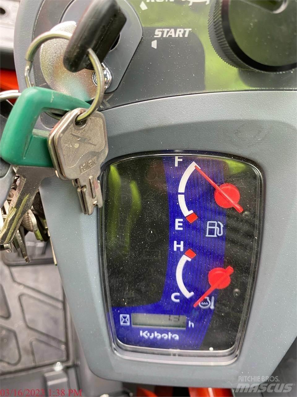 Kubota SSV75 Φορτωτάκια