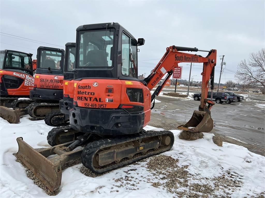 Kubota U35 Εκσκαφάκι (διαβολάκι) < 7t