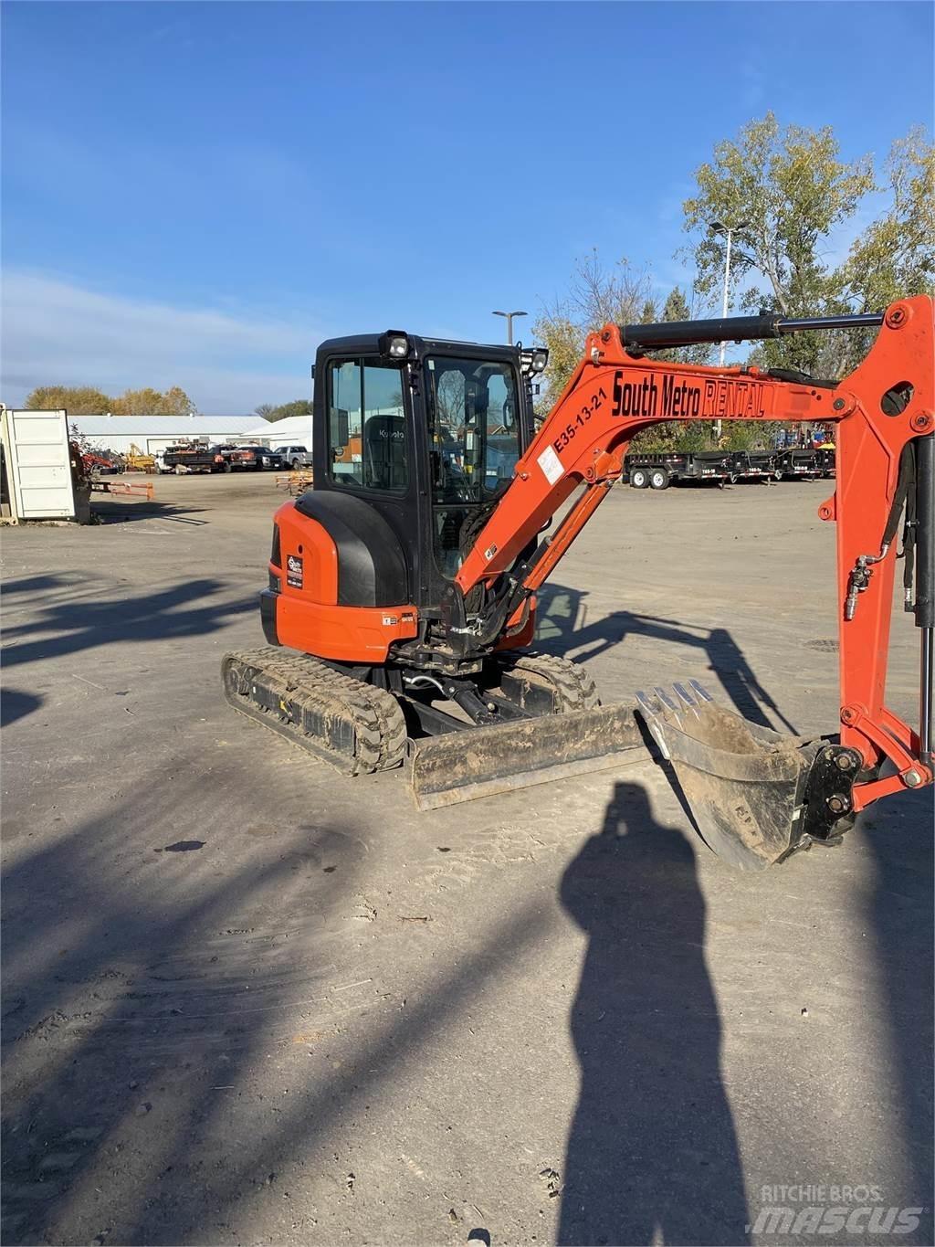 Kubota U35-4 Εκσκαφάκι (διαβολάκι) < 7t